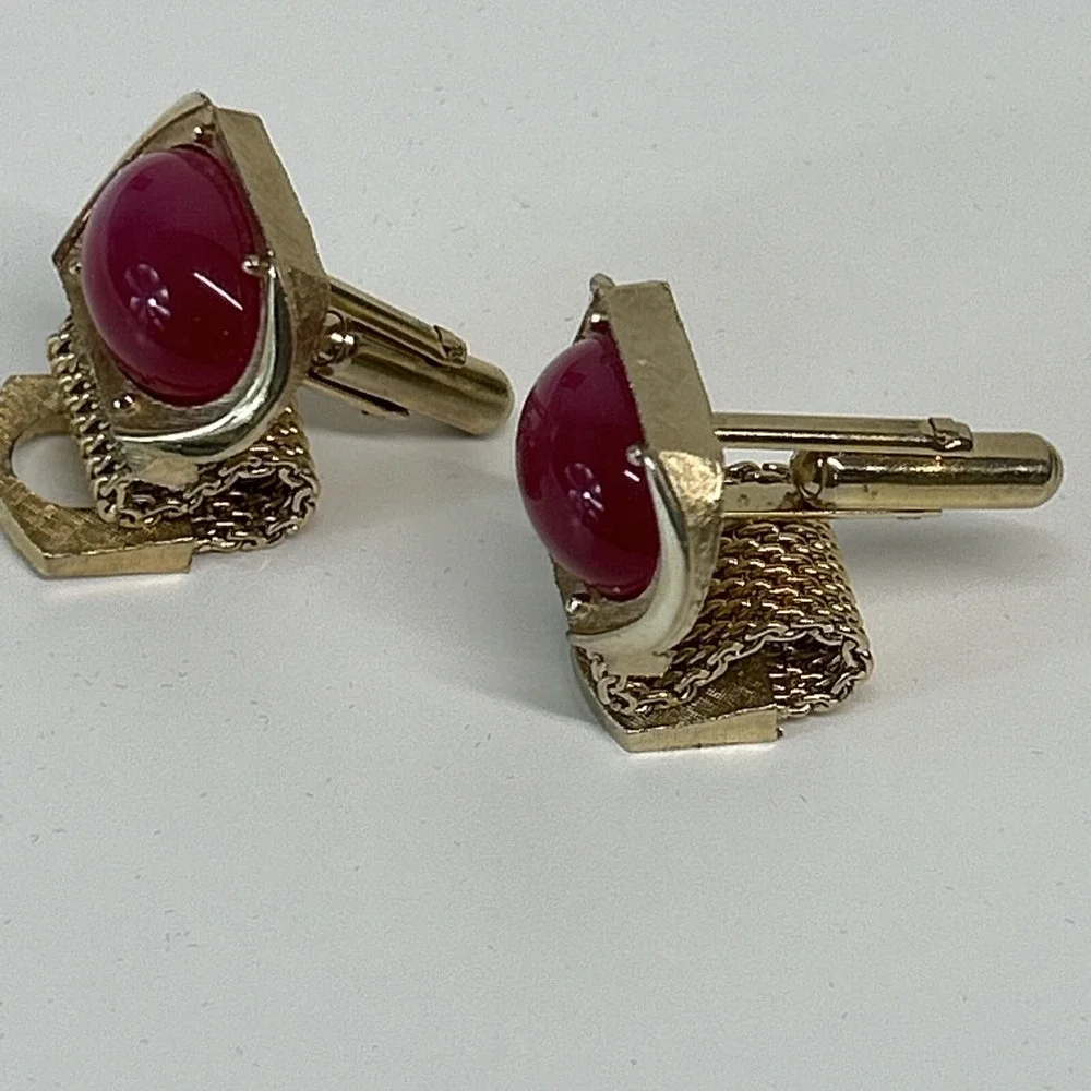 Swank Pink Moonglow & Gold Tone Cuff Links Signed Vintage Oval Gem Clasp Stamped